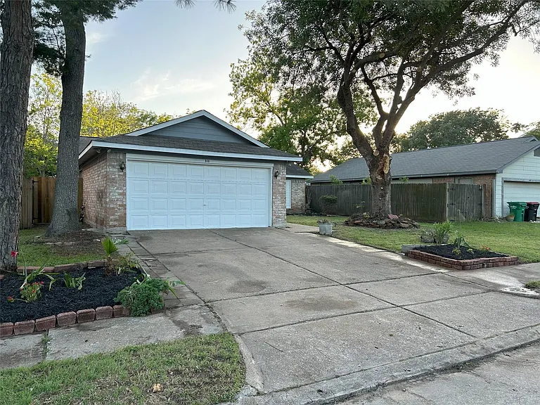 946 Sierra Shadows Dr — Photo 3