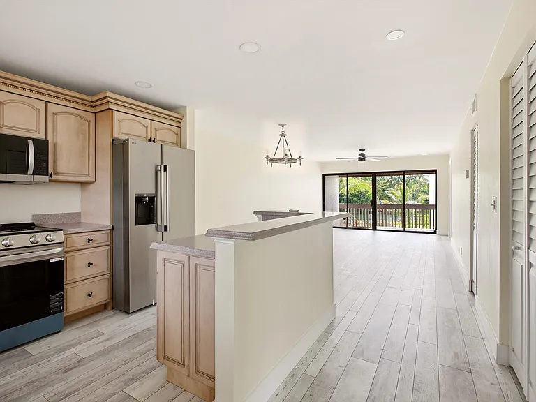 412 Southwind Dr #E2 — Photo 4