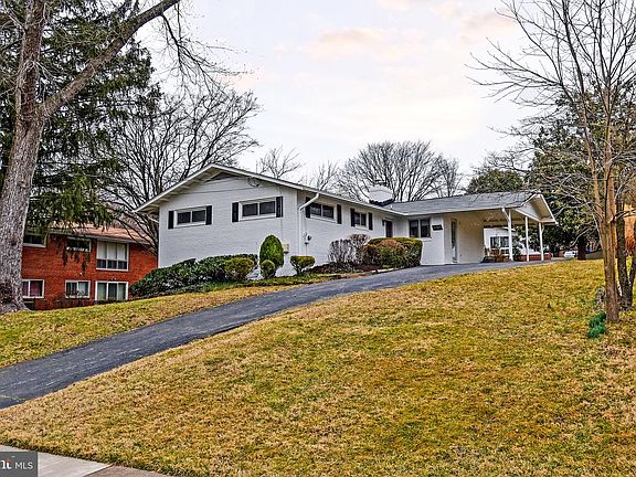 2nd image of 10107 Farmington Dr