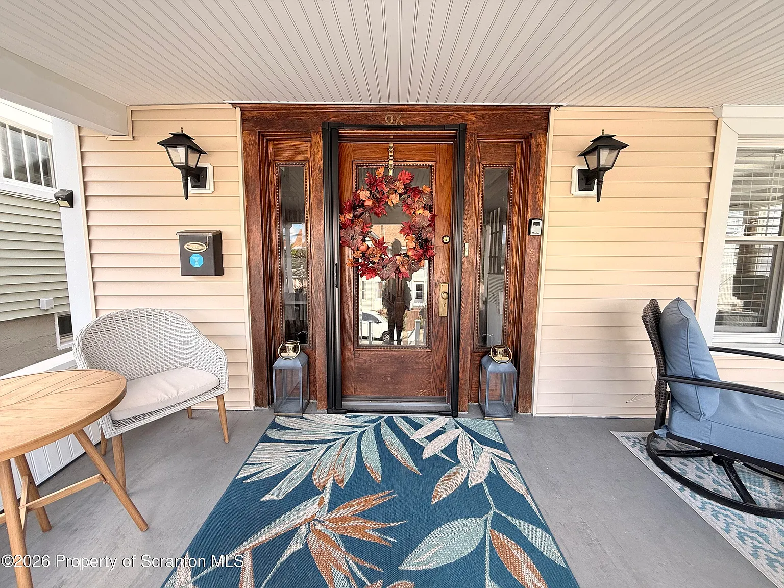 3 bed, 1.5 bath, 1083 sqft, $1,650 — Photo 4
