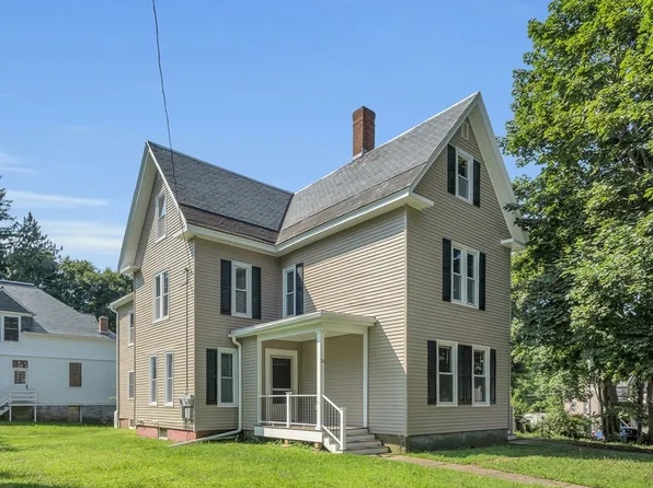 20-22 Walnut St, Gardner, MA 01440