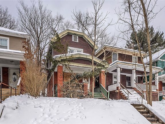 3rd image of 2054 Laketon Rd