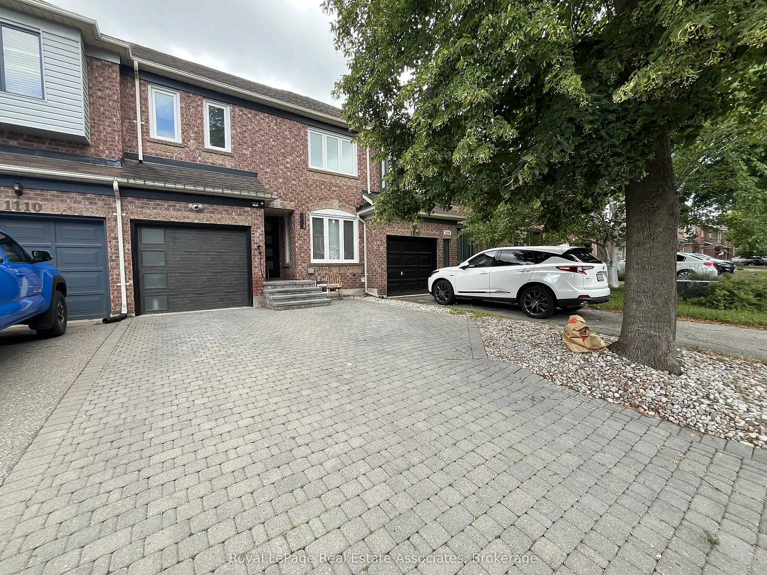 3 bed, $4,000 — Photo 2