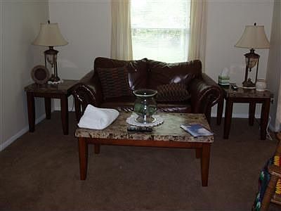 3rd image of 129 Schloss Ln