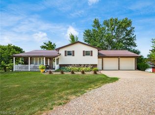 640 Rix Mills Rd, New Concord, OH 43762