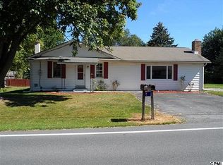 1855 Sterretts Gap Ave, Carlisle, PA 17013