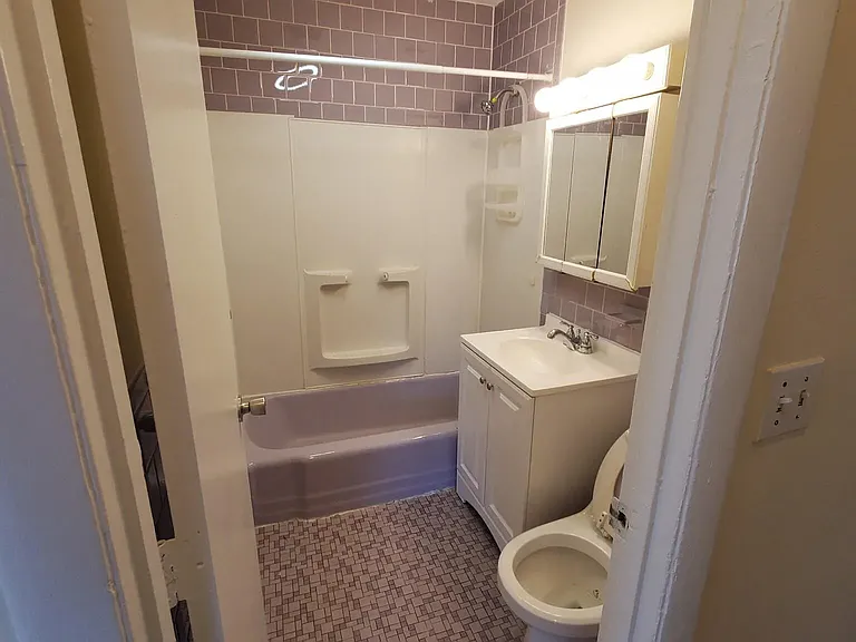 182 Central St #8 — Photo 6