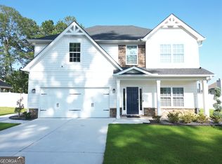 98 Pinehaven Dr, Newnan, GA 30265