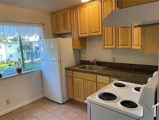 2nd image of 2264 Ellena Dr #3
