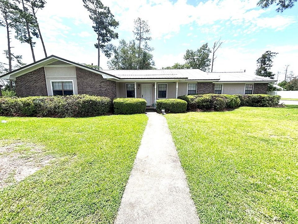 1st image of 2101 Pinecliff Dr