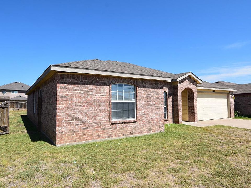1st image of 5103 Bridle Dr