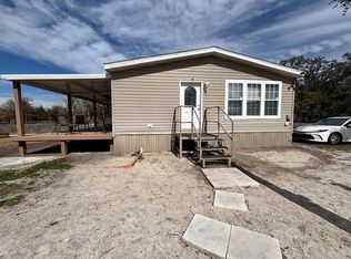 6001 Five Acre Rd, Plant City, FL 33565