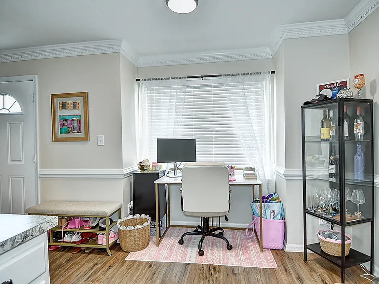 333 San Roman Dr — Photo 8