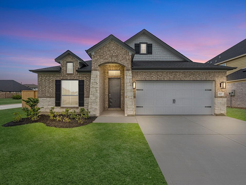 1st image of 620 Juniper Heights Ln