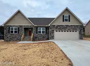 130 Highland Dr, Madisonville, TN 37354