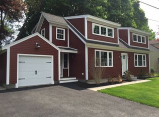 5 Carlton Dr, Newburyport, MA 01950