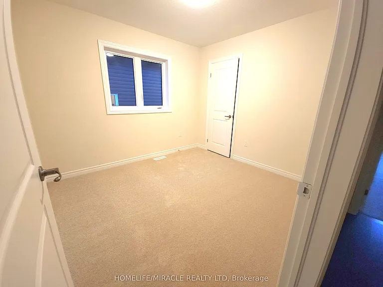 15 Copeman Ave — Photo 13