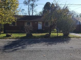 4650 Desi Rd NW, Roanoke, VA 24017