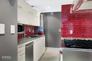 Rented by Sotheby's International Realty