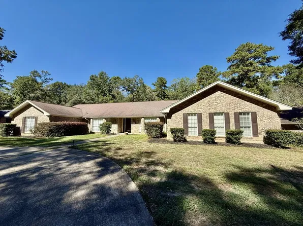 951 Hunterwood Dr, Jasper, TX 75951