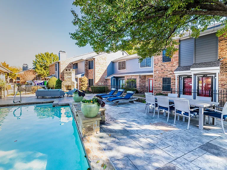 Avalon Villas — Photo 10