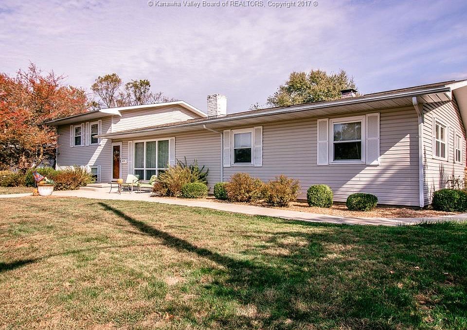 1st image of 409 Hillcrest Dr