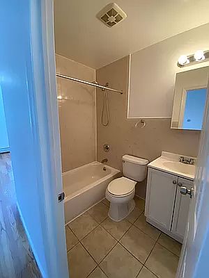 4th image of 87 Woodhull St APT 2