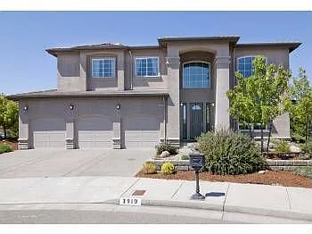 3919 Heathfield Pl photo 1