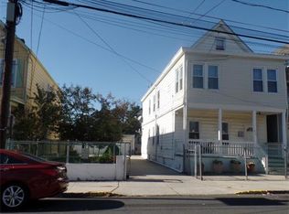 217 Meade St, Perth Amboy, NJ 08861