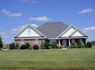 1708 Steele Rd, Starkville, MS 39759
