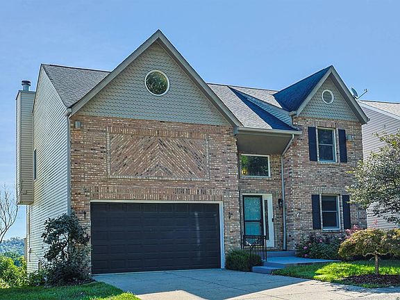 2nd image of 630 Pointe Benton Ln