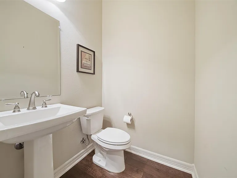 9510 Spring Rose Dr — Photo 19