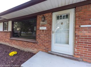 22228 Haskell St, Taylor, MI 48180
