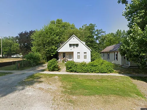 1307 N Ledlie Ave Photo 1