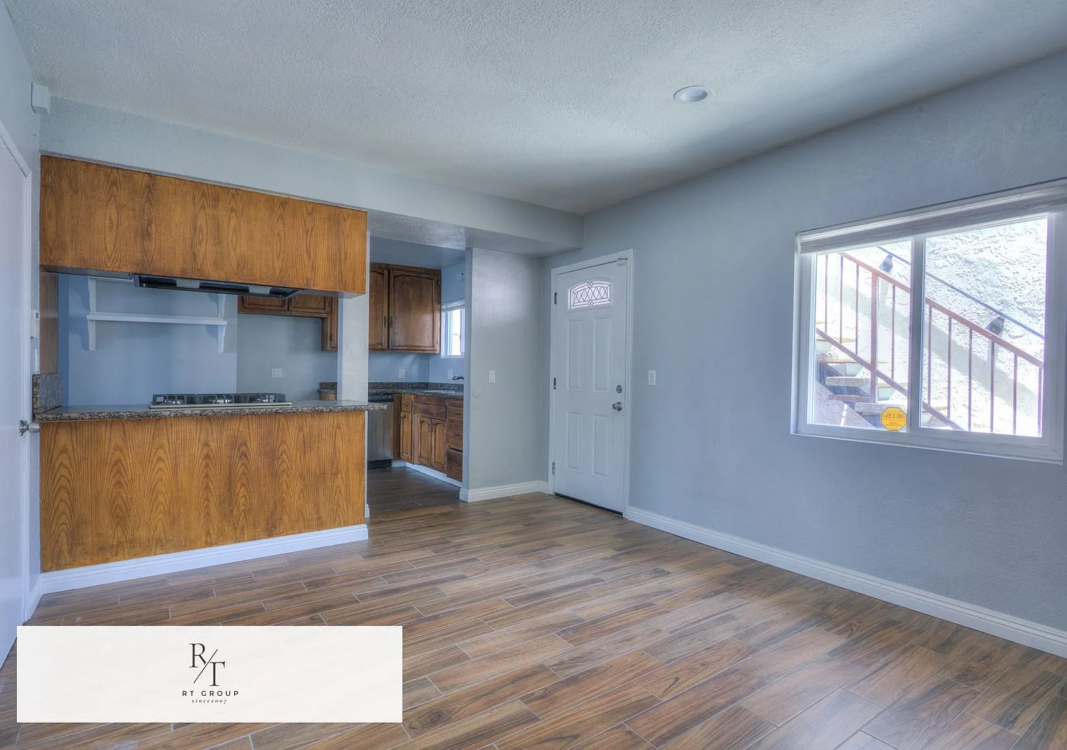 4 Bedroom | 2 Bathroom Home in Alhambra City School District — Photo 3