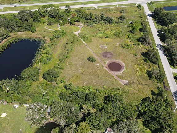5th image of 5900 STATE ROAD 70 E