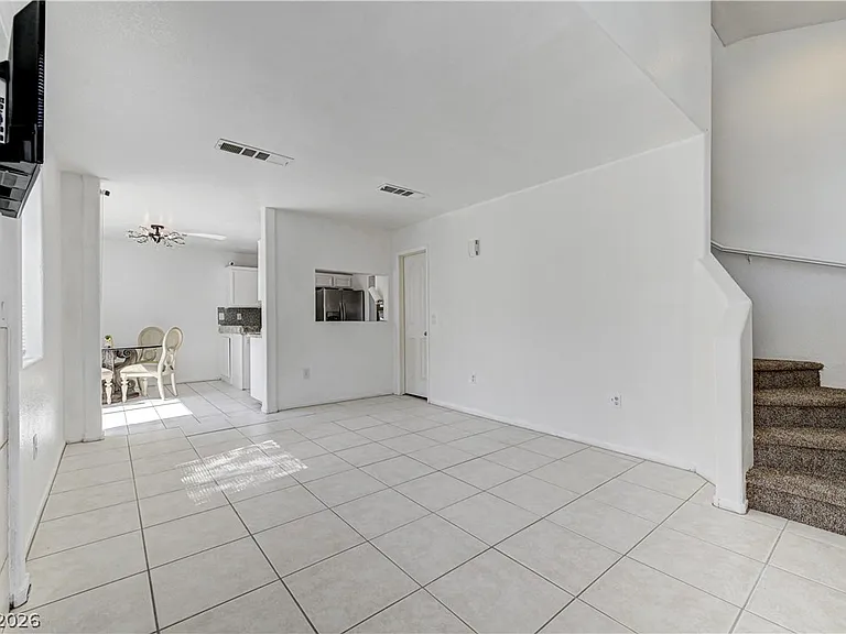 4040 Castle Cove Dr #4040 — Photo 12