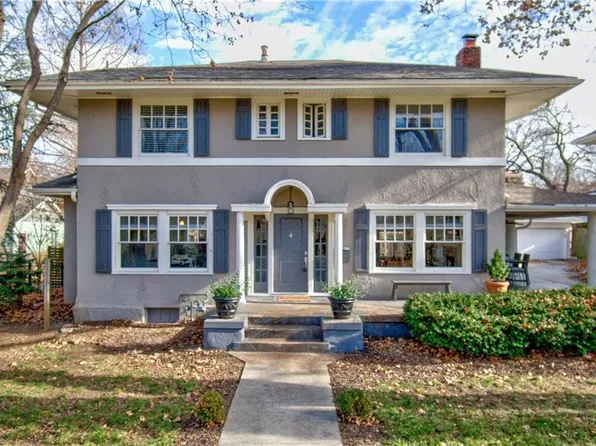 5921 McGee St, Kansas City, MO 64113