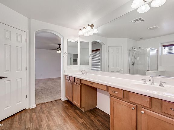 4th image of 10353 W Foothill Dr