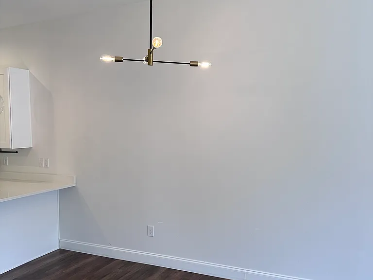 106 Lakeside Dr — Photo 7