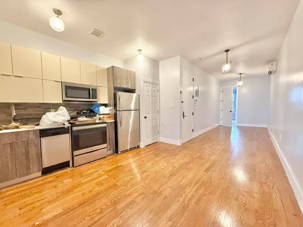 1817 Bleecker Street image 1 of 9