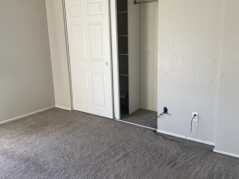 7801 N 44th Dr #1125 — Photo 14