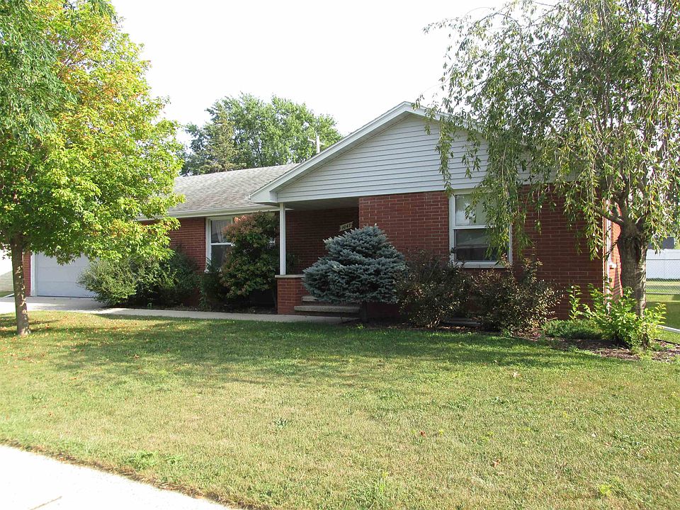 1st image of 1047 E Pershing St