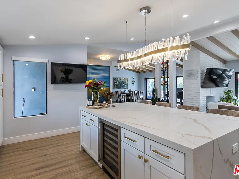 4821 Heaven Ave — Photo 33