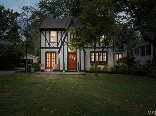 33 Plant Ave, Saint Louis, MO 63119