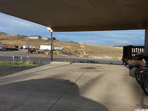 5th image of 28888 Old Spiral Hwy