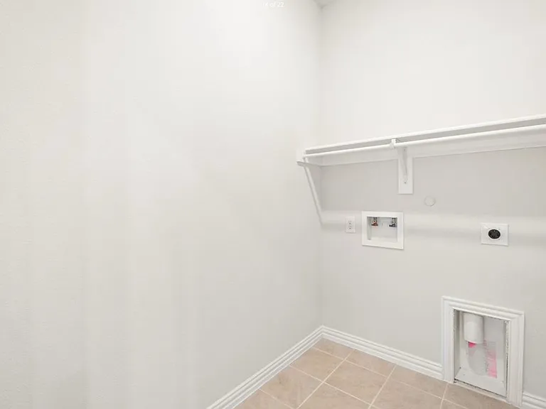 3837 Pennington Ave — Photo 13