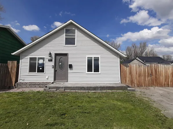 808 W Broadway, Williston, ND 58801