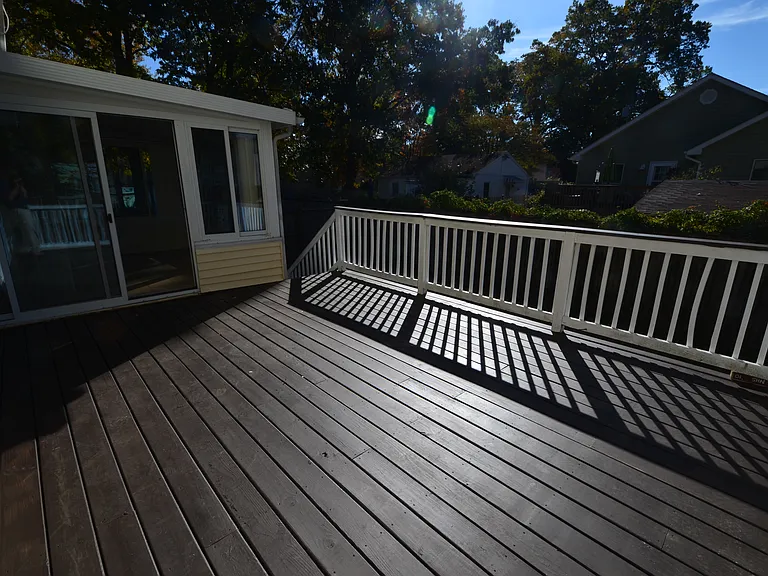 Rear deck