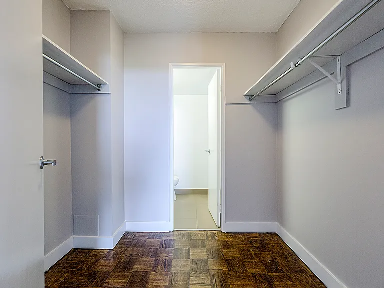 640 Sheppard Ave E — Photo 9